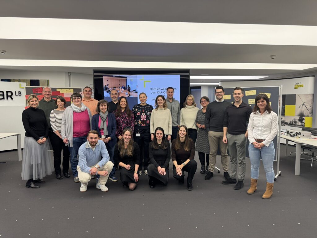 Das Foto zeigt die Talentklasse mit den Teilnehmern der agilen Projektmethode Working out Loud.